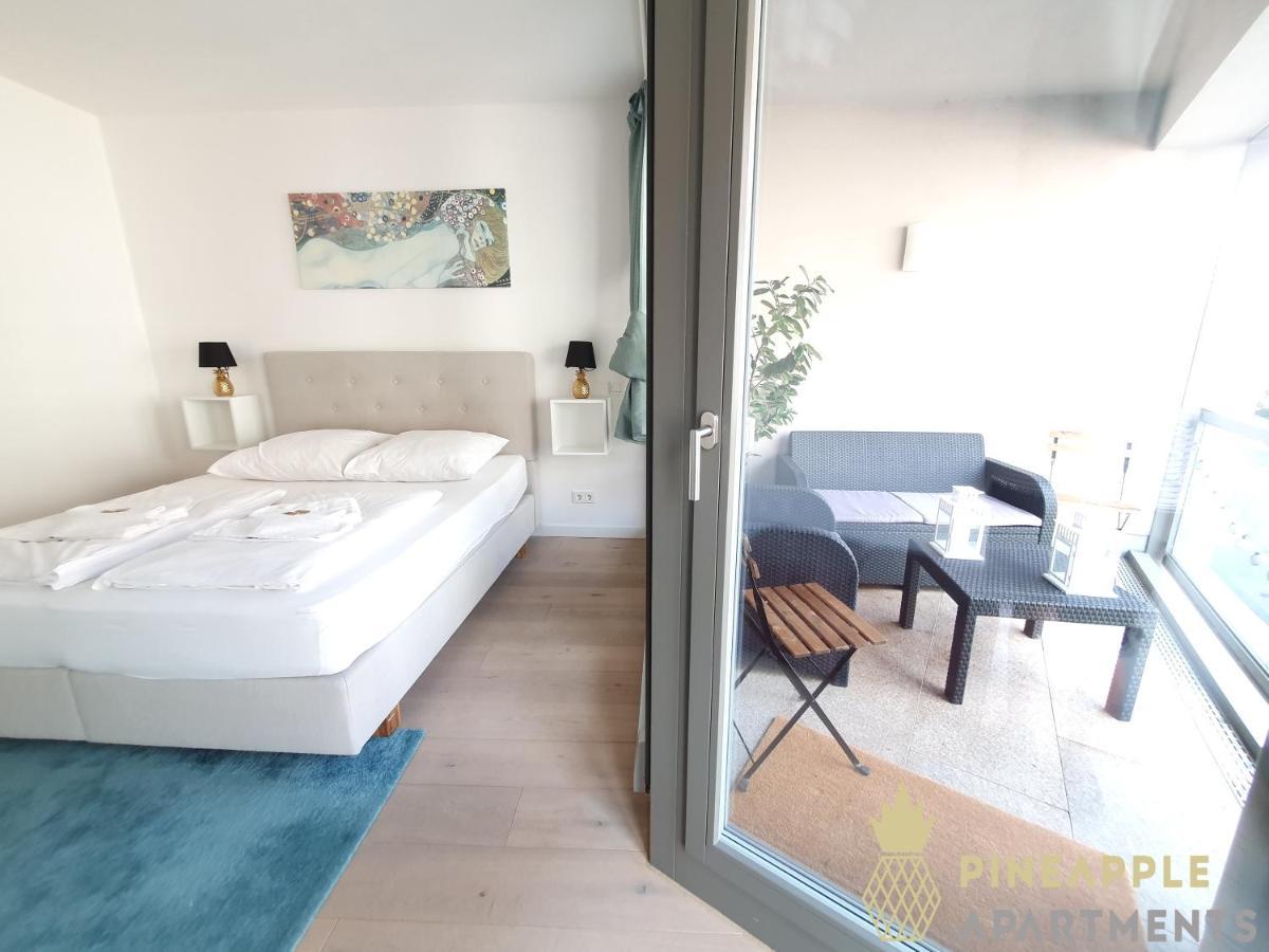 Pineapple Apartments Luxus Apartment Im Palais Am Neumarkt ドレスデン エクステリア 写真