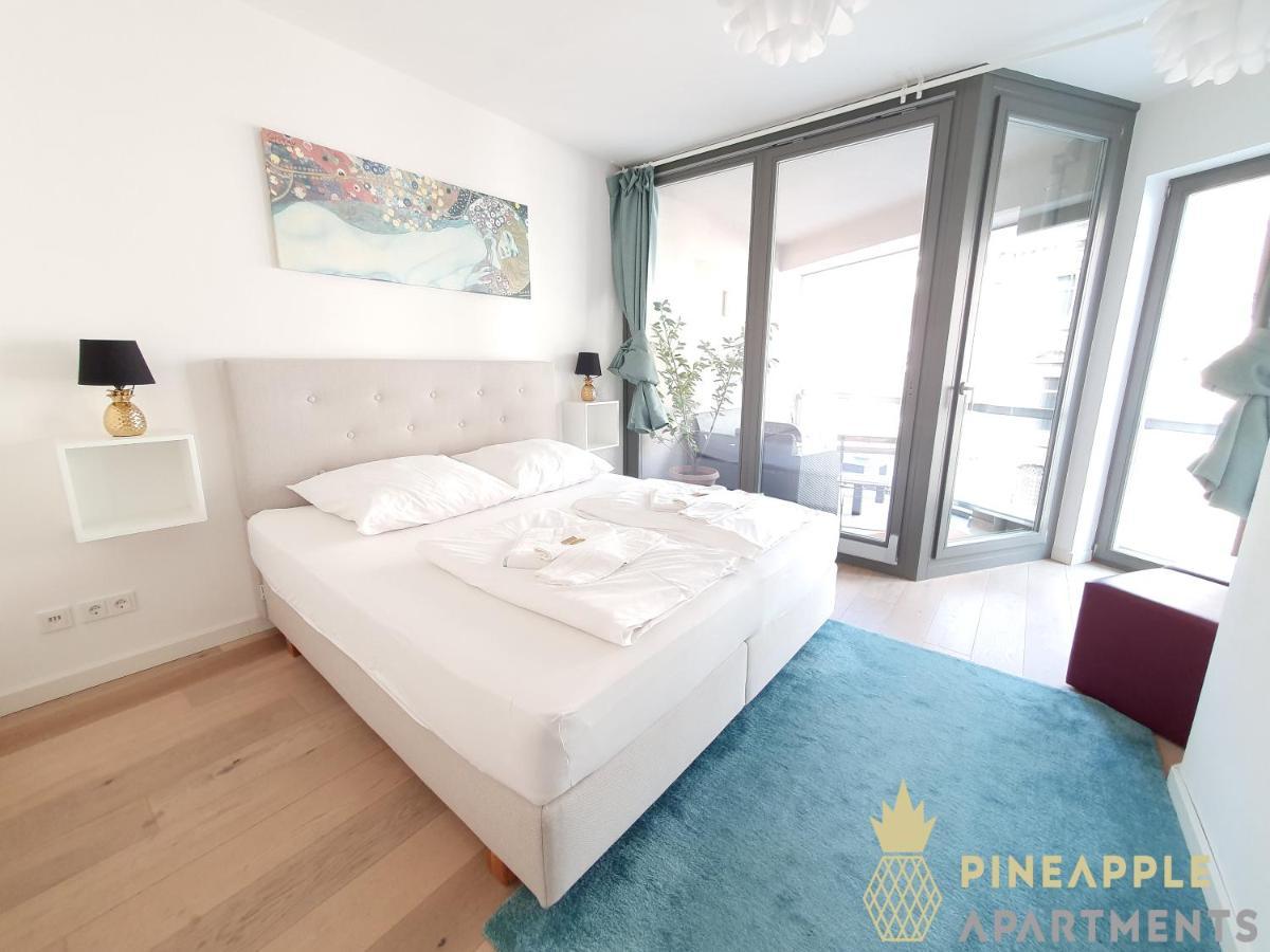 Pineapple Apartments Luxus Apartment Im Palais Am Neumarkt ドレスデン エクステリア 写真